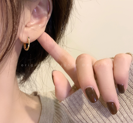 HYACINT Minimalist 14K Gold Hoop Earrings (Korea)